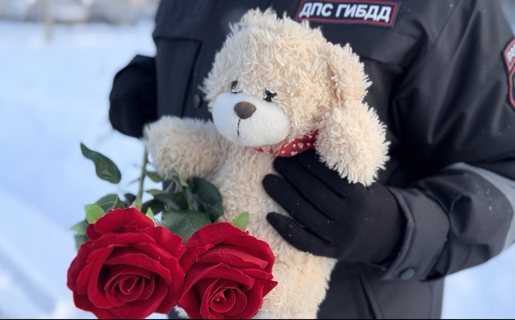 В Екатеринбурге почтили память жертв ДТП накануне воскресенья ноября