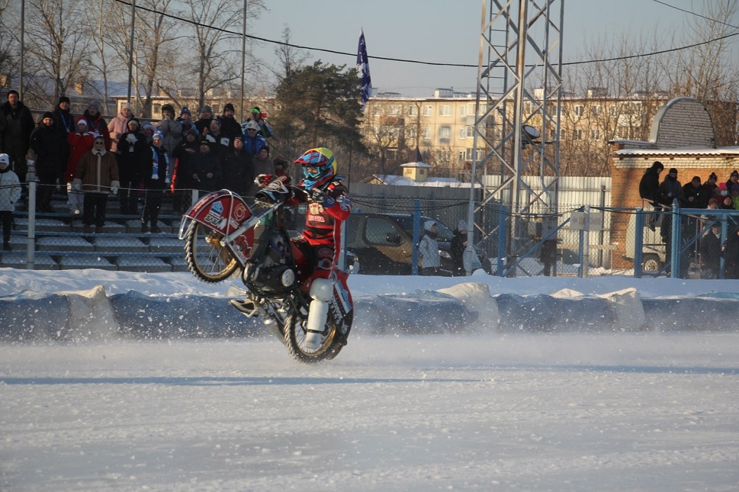 Личный чемпионат по мотогонкам + Шадринск + чемпионат на льду + мотоцикл + мотоцикл на льду