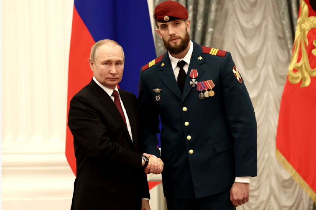 Путин вручил орден Мужества участнику СВО спецназовцу из Нижнего Тагила