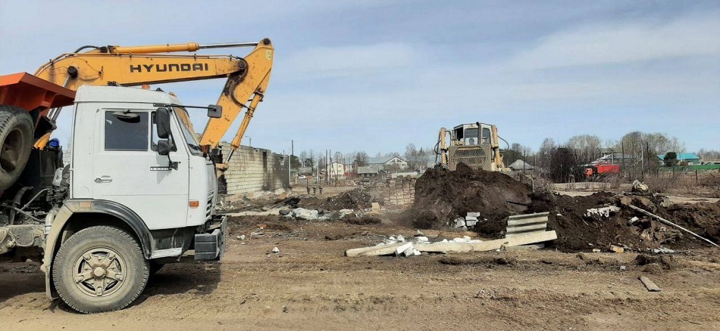 В Сосьве расчистили от завалов 91 участок на месте сгоревших строений 