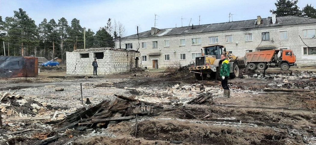 В Сосьве расчистили от завалов 91 участок на месте сгоревших строений 