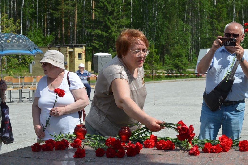 На Мемориале в Екатеринбурге почтили память жертв сталинских репрессий