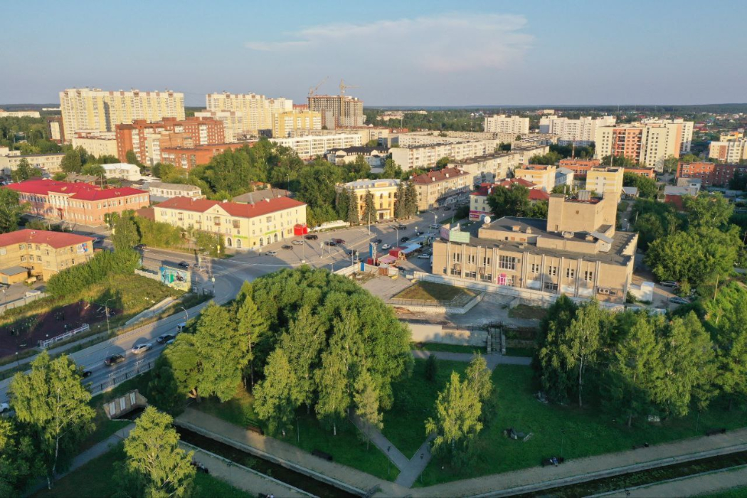 Березовский - центральная площадь