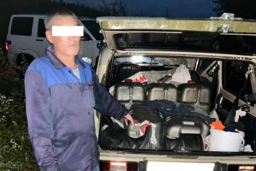 В Серове машинист с коллегой украли 300 литров дизеля из тепловоза