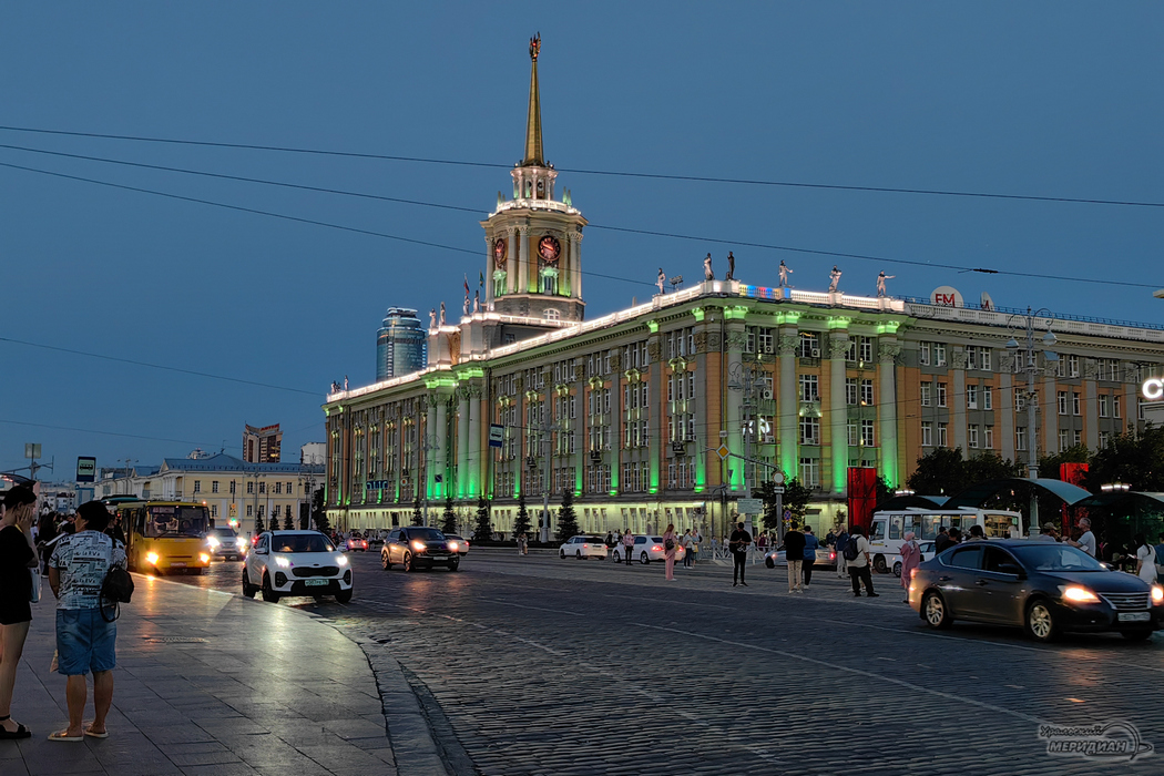 В центре Екатеринбурга устроят парковки для экскурсионных автобусов