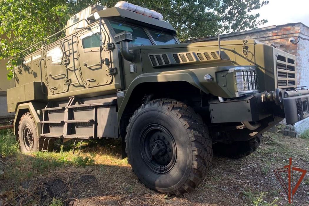 На вооружение спецподразделений Управления Росгвардии по ХМАО – Югре поступил новый бронеавтомобиль «Патруль»