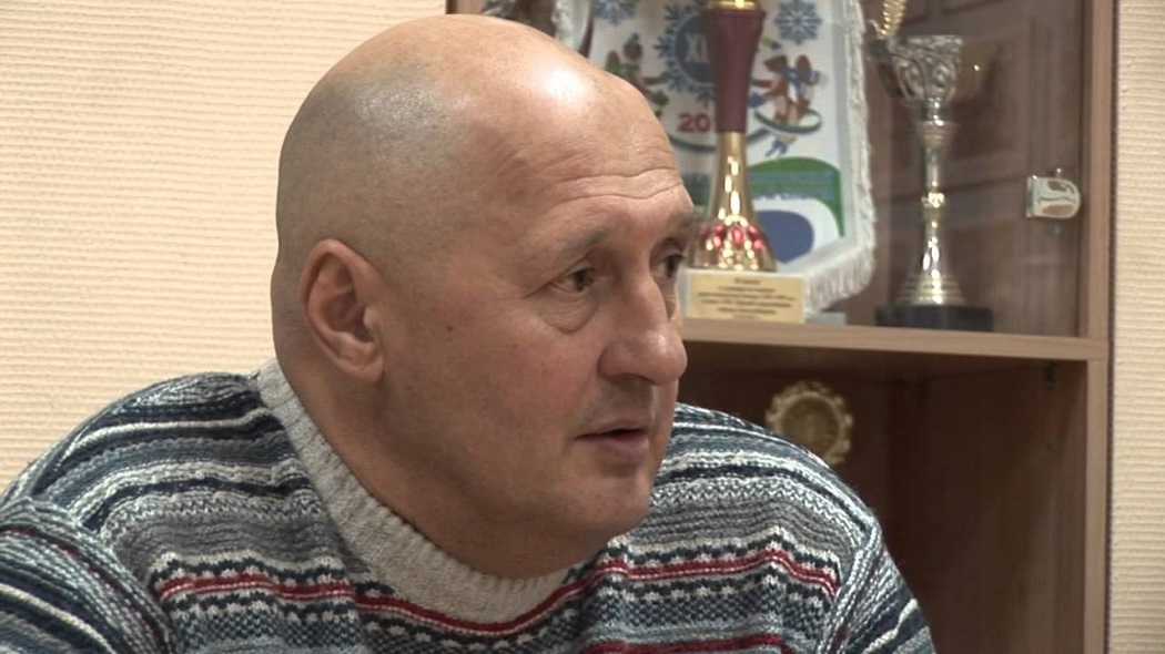 На Урале простились с погибшим в ДТП тренером по хоккею Виталием Плешковым 