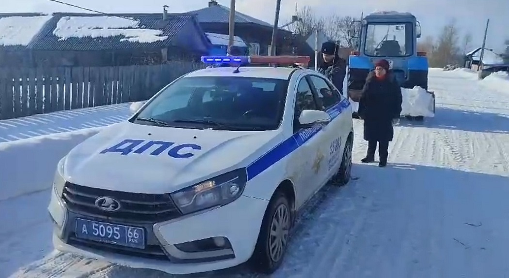 На Урале пьяному трактористу без прав грозит уголовное дело за чистку снега