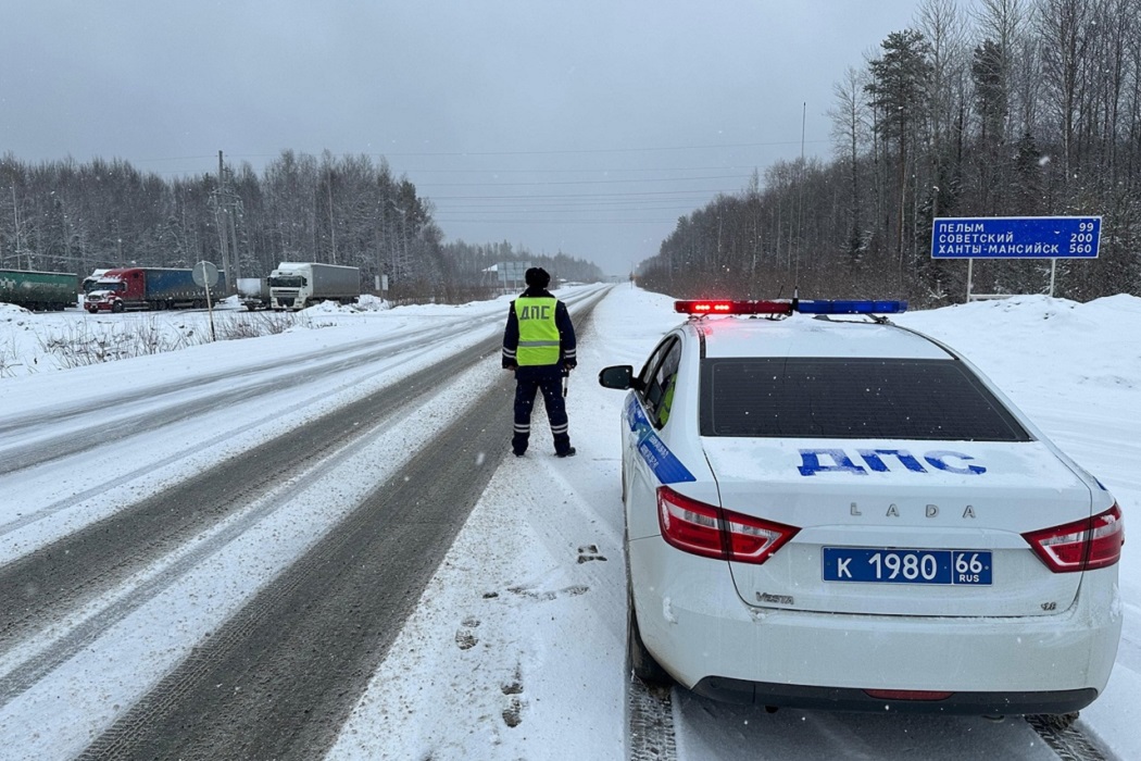 Госавтоинспекция предупредила о снегопадах на трассах севера Свердловской области