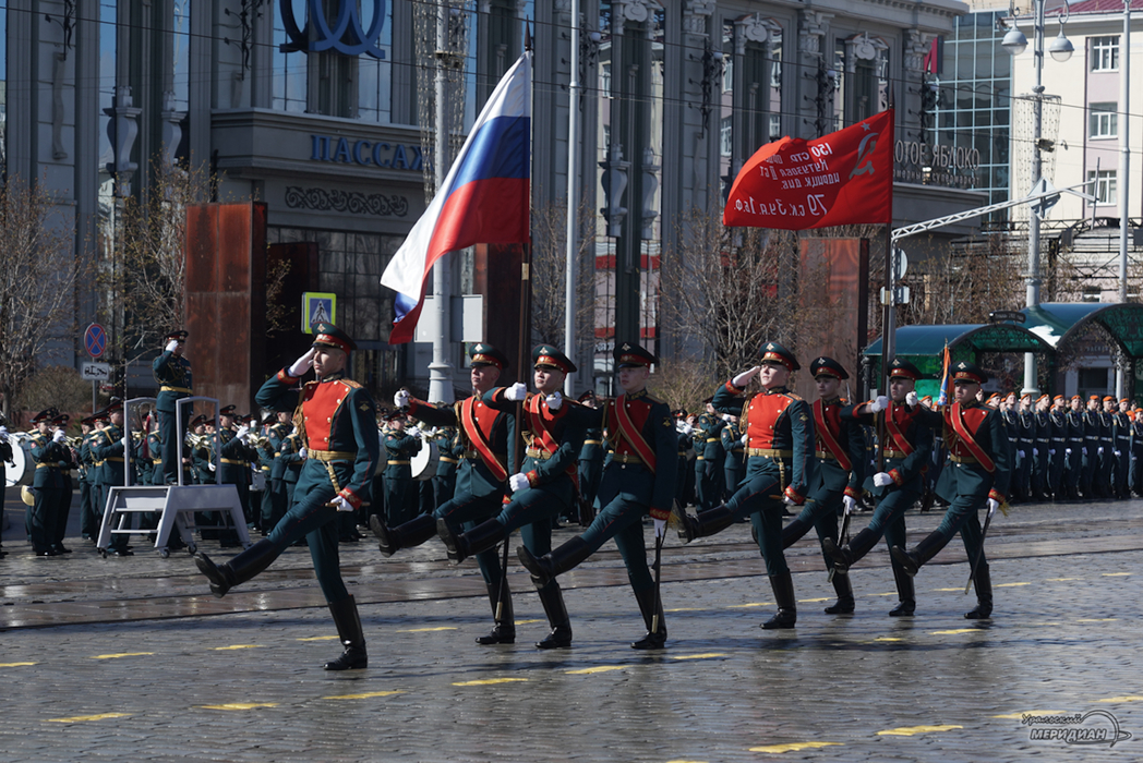 В Екатеринбурге прошла генеральная репетиция парада Победы