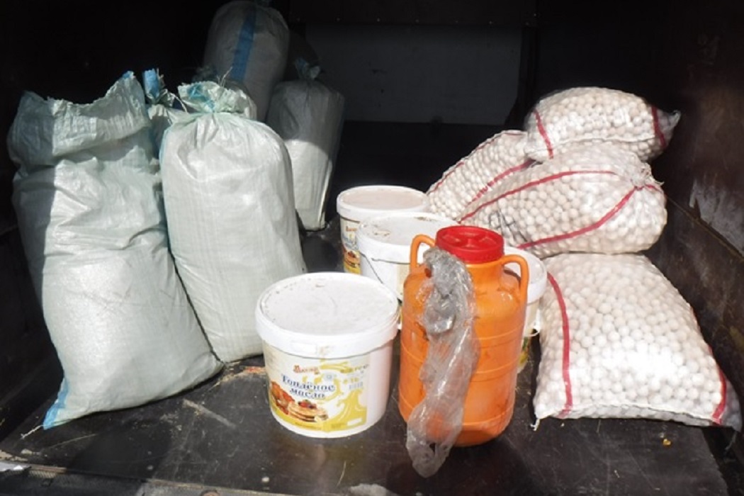 В Зауралье задержали более 500 кг мёда и молока, следовавших в ЯНАО